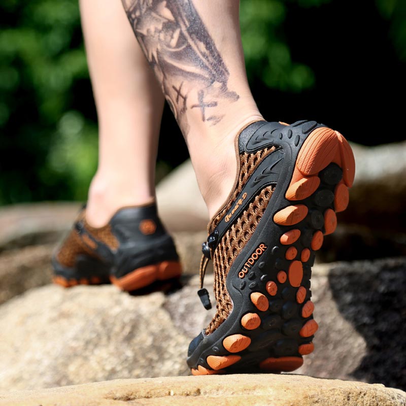 trekking mountain mens sports  – Pilates Yoga On The Square recenzja i cena